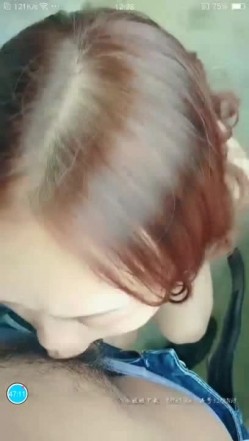 户外骚货主播BB里塞着跳蛋 和炮友在小山头 拆迁的房间里面口交 后入啪啪秀 截图8