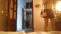 【足疗店小粉灯】偷拍3天多女~扫街达人，打桩机，少妇们这是赚钱吗？不，在享受真实刺激 截图10