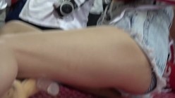 广州车展色魔摄影师各种刁钻角度偷拍 众多车模小姐姐各种不经意间的走光 截图6