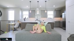 Tiny4K.26.02.12.Aurora.Vixen.Pixie.Sized.XXX.1080p.MP4-WRB[XC] 截图11