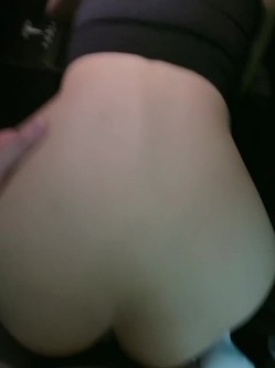 推特新晋BDSM绿帽调教大神「橘Sir-S」付费资源 露出任务、NTR单男、SM调教、多人淫乱… 截图3