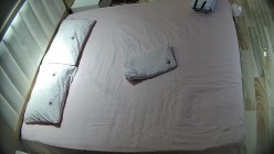 酒店偷拍本月最佳清纯校花美逼一线天被男友无套内射 截图4