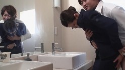 FSDSS-077 大嫌いなセクハラ機長とステイ先のホテルでまさかの相部屋…絶倫粘着ピストンで一晩中イカされ続けた色白スレンダーCA 天使もえ 截图13