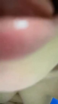 【私密泄漏】分手后贴吧换图流出大量不雅视图情侣自拍51套 外表高冷傲慢私下里淫荡不堪极度反差 截图5