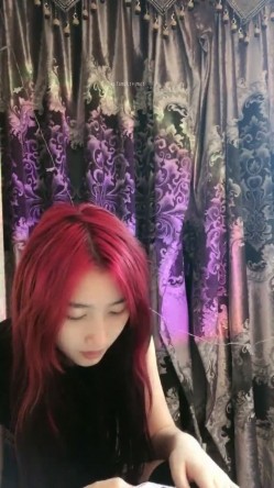 校花！成都KTV公主下海！【破处】，貌美如花的重庆妹子，尺度升级，各种掰穴 截图2