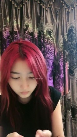 校花！成都KTV公主下海！【破处】，貌美如花的重庆妹子，尺度升级，各种掰穴 截图3