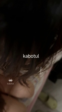 富二代真实约炮，【fKabuto】，专攻学生妹，完美露脸，坠入爱河宿舍自拍裸照，约出来酒店爆操 截图5