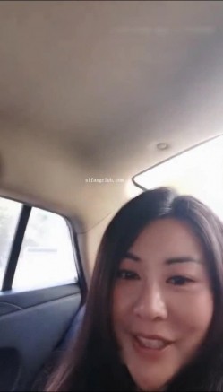 极品披肩美骚妇『哭了会怀孕』首次户外啪啪与炮友大街上车震 黑丝骚货挺会玩 深喉爆操淫语浪叫求大J8干死她 截图16