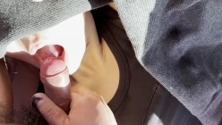 黑长直发素颜妹子被绑在床上 黑丝美腿大开猛抠多毛骚穴 全程大力抽插狠干 截图13