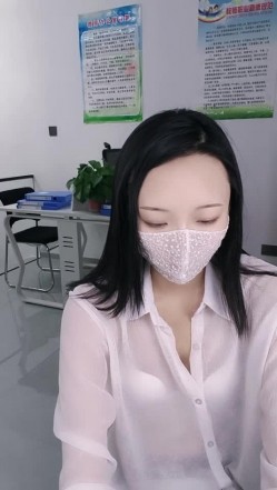 【雅儿老湿】退役模特 美腿丝袜 沟搭男技师男学弟 无套狂操 多地点无套内射 真受不了 截图5