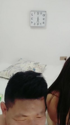骚货女主播欣儿 把妹妹叫来跟老公一起玩双飞 姐妹俩都这么骚 老公有福了 截图16