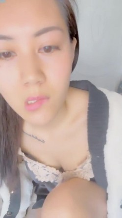 新人！极品御姐【爱喝开水】长腿高跟~足交爆添~女上位啪啪 截图7