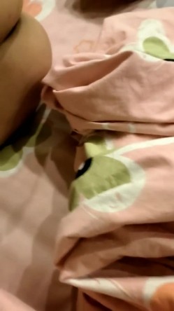 真实 陕西小孕妇，家中日日干炮记录，【蛋蛋后小孕妈】，5个月大肚子，总是想着做爱，可以放心的无套内射了，刺激！ 截图16