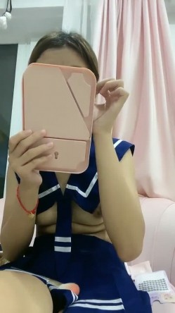 【调教少女】，好漂亮的这俩姐妹花，颜值都挺清秀，同学兼闺蜜 截图7