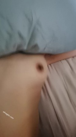 最新精品良家泄密自拍甄选 极品出轨骚妻各种玩操 贵在真实 完美露脸 截图13