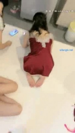 三个美女并排翘美臀后入啪啪猛操 大长腿模特级女神啪啪口爱轮操美鲍浪穴 截图7