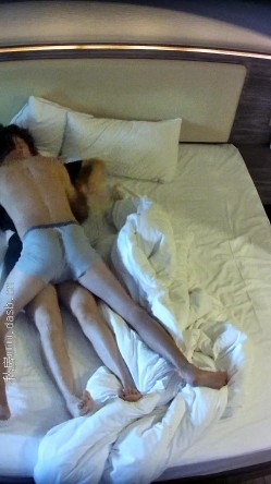 老板娘年轻貌美身材绝佳，实乃人妻之最口了近二十分钟，发出阵阵诱人的抽吸声~中途貌似老板打来电话 截图8