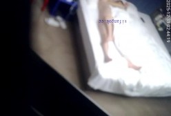 天眼酒店偷拍 ️模特身材颜值美女被猥琐舔狗男窥穴抱到沙发上玩弄还被无套内射 截图12