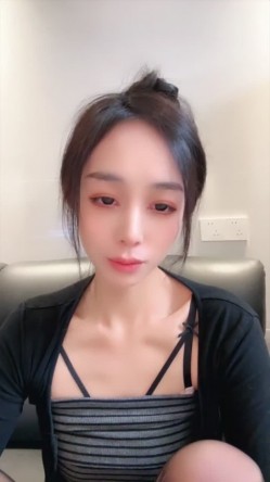 淫荡老师推荐【老师你水好多】欲望极强 醉酒发骚无套啪啪内射 干完不够爽道具自慰潮喷 截图13