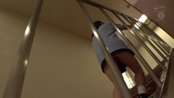 BBAN-401 唾液まみれで肢体を貪る親友強襲レズビアン 信じていた親友は私をつけ狙う下着泥棒でした 星宮こと 由良かな 截图5
