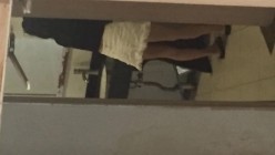全方位监控！我的大奶女同事，上班偷看她大奶偷拍她上厕所，下班了偷看她洗澡，通透！ 截图2