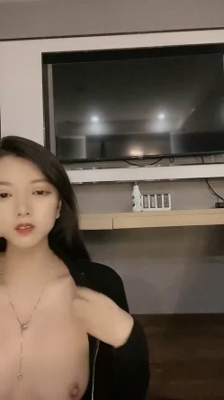重磅！我的女神回来了~【奶球】无套内射~口爆~爽死了~红极一时的女神回归，骚到爆炸~！ 截图1