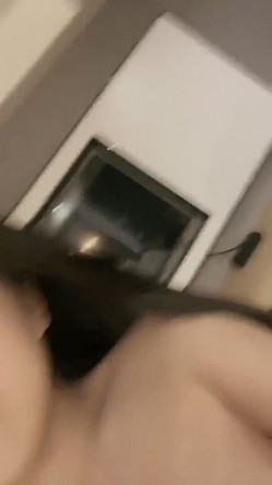 重磅！我的女神回来了~【奶球】无套内射~口爆~爽死了~红极一时的女神回归，骚到爆炸~！ 截图2