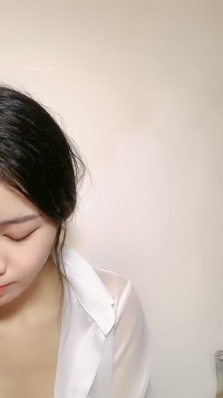 新人！美女主播被干了~【希希】黑丝长腿~疯狂啪啪~过瘾~！ 截图10