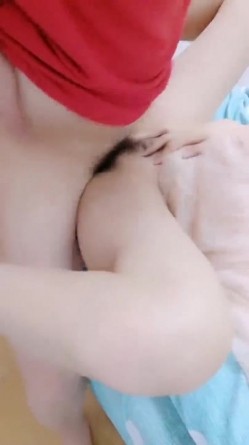 精彩剧情演绎姐姐不在家姐夫看淫片欲火浑身强上小姨子呻吟超大超刺激 截图15