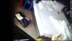 酒店偷拍 ️连续两天入住年轻情侣黑丝长筒皮靴女孩被男友拿捏猛操 截图6