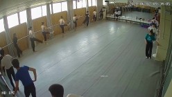 舞蹈班《监控破解》偷拍多位美女学员后台换衣服 截图10