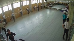 舞蹈班《监控破解》偷拍多位美女学员后台换衣服 截图12