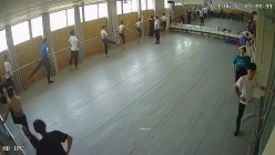 舞蹈班《监控破解》偷拍多位美女学员后台换衣服 截图15