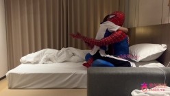 探花蜘蛛侠约炮个 穿校服冒充学妹的纹身妹子死活不愿意口活还卖惨家里穷才出来做看逼的颜色应该是个老司机了 截图4