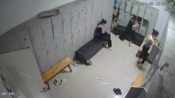 舞蹈班《监控破解》偷拍多位美女学员后台换衣服 截图15
