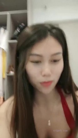 极品高颜冷艳御姐，反差小妈感女主播「金刚护撸娃」「小奶猫」密码房激情淫语撩骚，和姐妹下海大秀，互舔互口 截图5