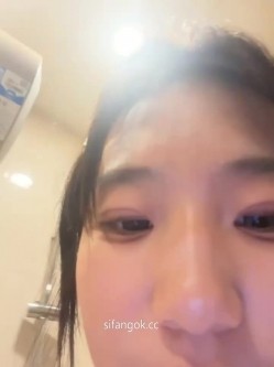 ST开票xiaotao-66清纯高瘦妹子良家下海弹力插B表情销魂 截图11