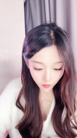 ️神级女神【董小姐】高端女神！模特身材~裸舞~道具自慰~白浆直流！ 截图2