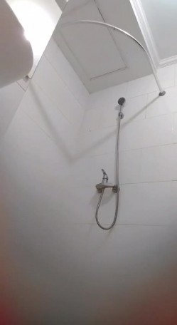 大神潜入多个女生宿舍窗外偷拍她们洗澡 ️各式各样的奶子和黑森林让你魂牵梦绕 无水原版 截图13