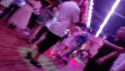 【最新流出-砂舞厅】重庆望江楼舞厅内的淫乱的抓奶 抠逼 截图12