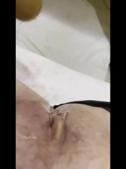 骚货丽姐，明骚暗骚，阻挡不住的吸精阿姨，乳交，口爆，自慰喷水 截图4