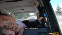 [FakeTaxi.com] - 2021.01.01 - Megan Inky - Tattoo Babe Likes It Rough (1080p).mp4 截图11
