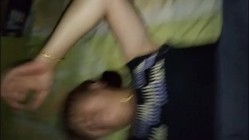 领导来我家做客，用老妈的老屄招待他，无套舒服哦！ 截图1