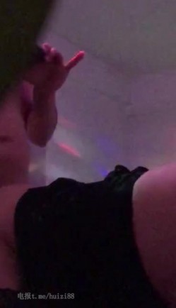 技术型露脸极品大奶熟女【惠子阿姨】目前最全合集，女王调教3P啪啪各种交合 截图10
