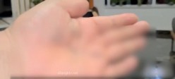 今晚嫂子竟然在客厅锻炼赶紧分享给兄弟们，嫂子的瑜伽裤真骚 截图11