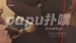 山东可御可甜反差情侣，爱交换爱分享，【pupu扑噗】，540元门槛VIP电报群福利，4P乱交，两男一女满身大汉的感觉 截图4