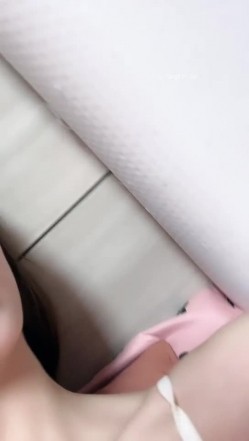 人气女神来袭，明星颜值，大美女，【广州大学生】，身材曼妙前凸后翘，白浆从洞洞流出 截图10