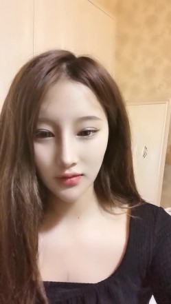 杭州高端小姐 李小璐 ，黑丝少妇，肉棒、跳蛋伺候小淫穴，淫荡叫床声，骚气逼人！ 截图11