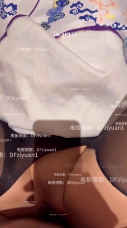 大神包养流出，【巅峰MALONG精品】，03年_173，真实海航空姐，头等舱登机欢迎仪式 截图2