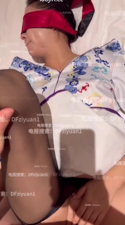 大神包养流出，【巅峰MALONG精品】，03年_173，真实海航空姐，头等舱登机欢迎仪式 截图7